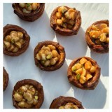 caramel-macadamia-croissant-tart