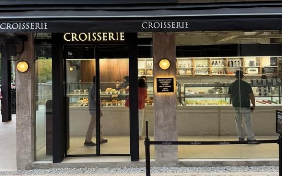 Croisserie Locations